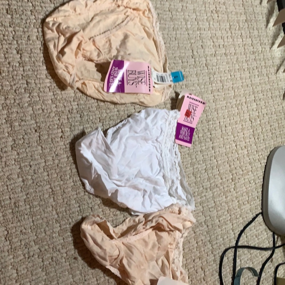Vintage lot 3  70s Maidenform Cotton Bikini Panties Size. 6 new 80s hi cut